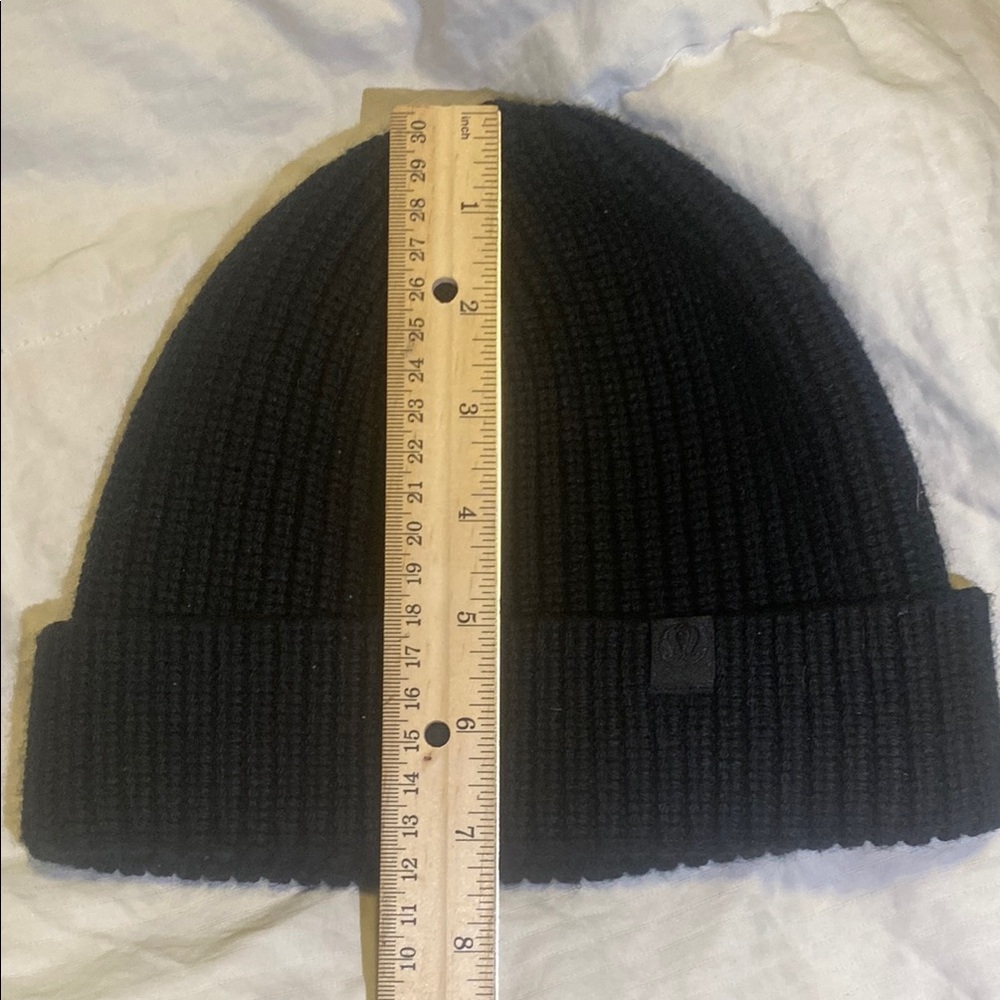 Lululemon Black Knit Beanie